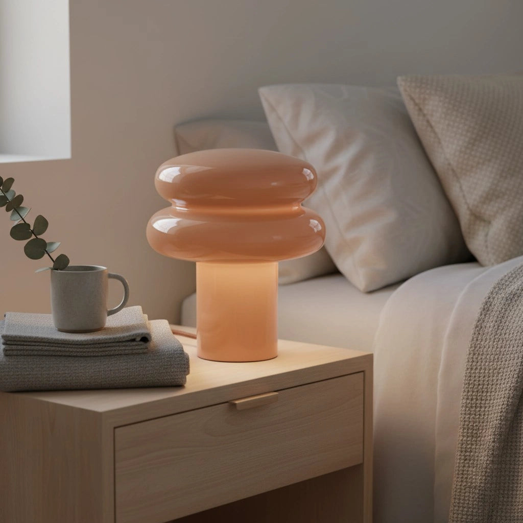 Lampada da tavolo in vetro opalino a forma di fungo di Bruno Bauhaus6.webp__PID:a41c5daf-b383-4d48-9149-b31b56ef92db