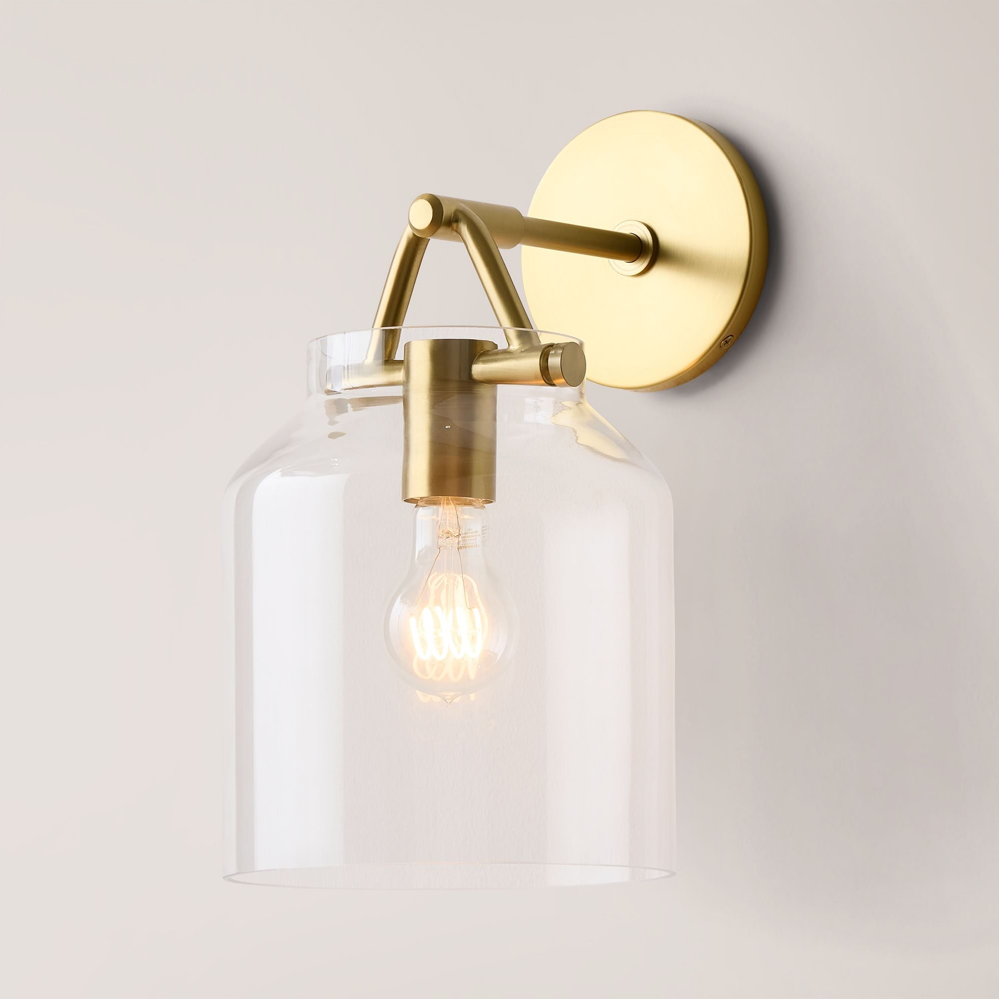 Nordic-Minimalist-Mondrian-Matte-Metal-Pendant-Light-Brass (1).webp__PID:8c8bb7c1-fd59-4eb2-8cd3-05414706336c