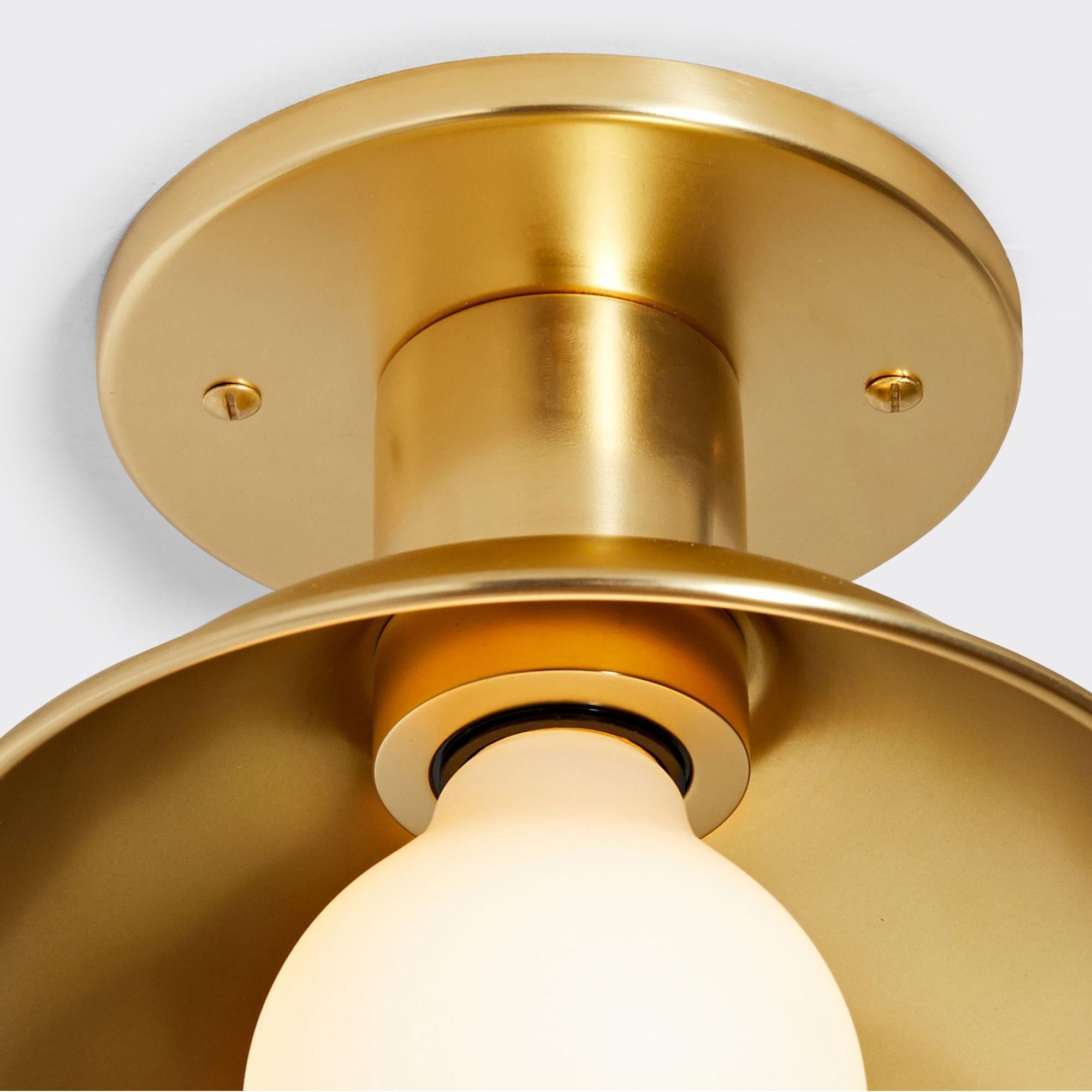 Nyra Minimalist Scandinavian Metal Flush Mount Ceiling Light (7).jpg__PID:6f2cc1fa-8e95-4e93-972a-0963ef481acc