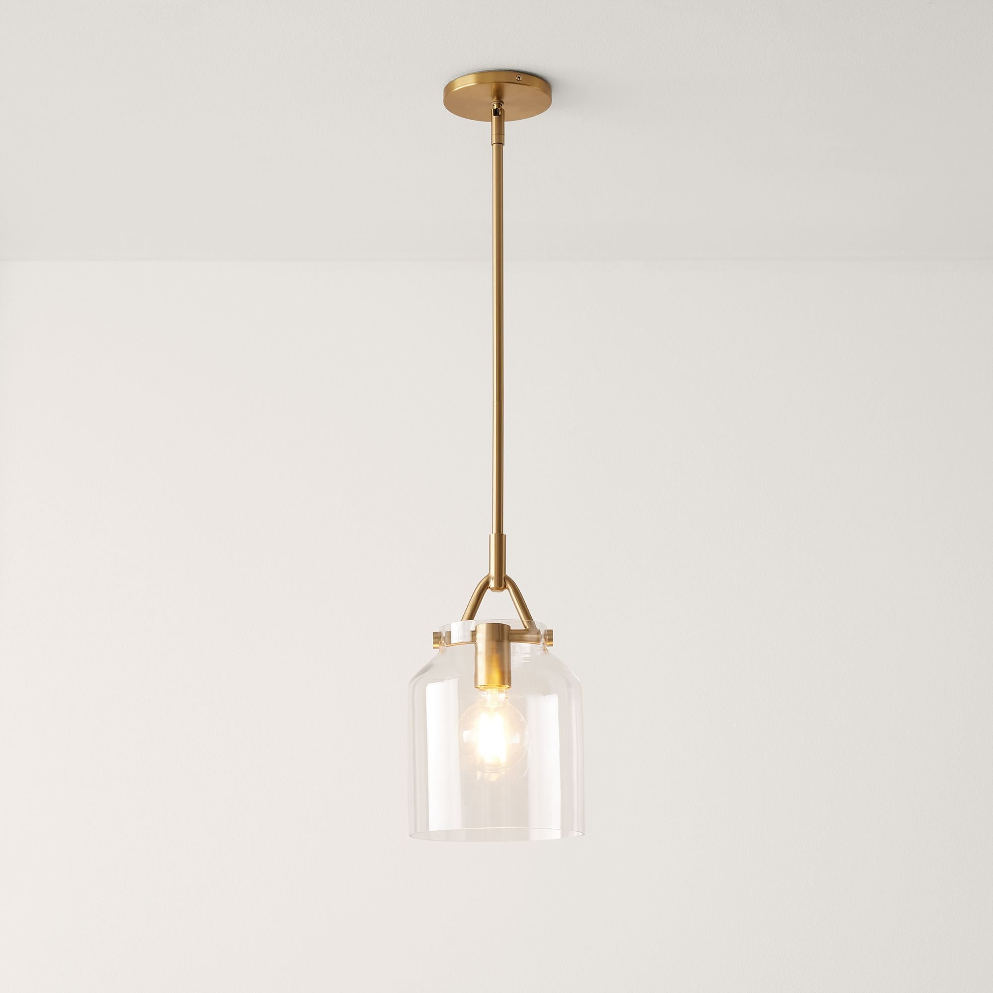 Nordic-Minimalist-Mondrian-Matte-Metal-Pendant-Light-Brass (1).webp__PID:8c8bb7c1-fd59-4eb2-8cd3-05414706336c