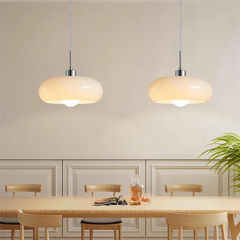 NordicRetroBauhausGlassPotP_98afe7ad.webp__PID:28b1efdf-da96-4e89-831b-ed332a558b72