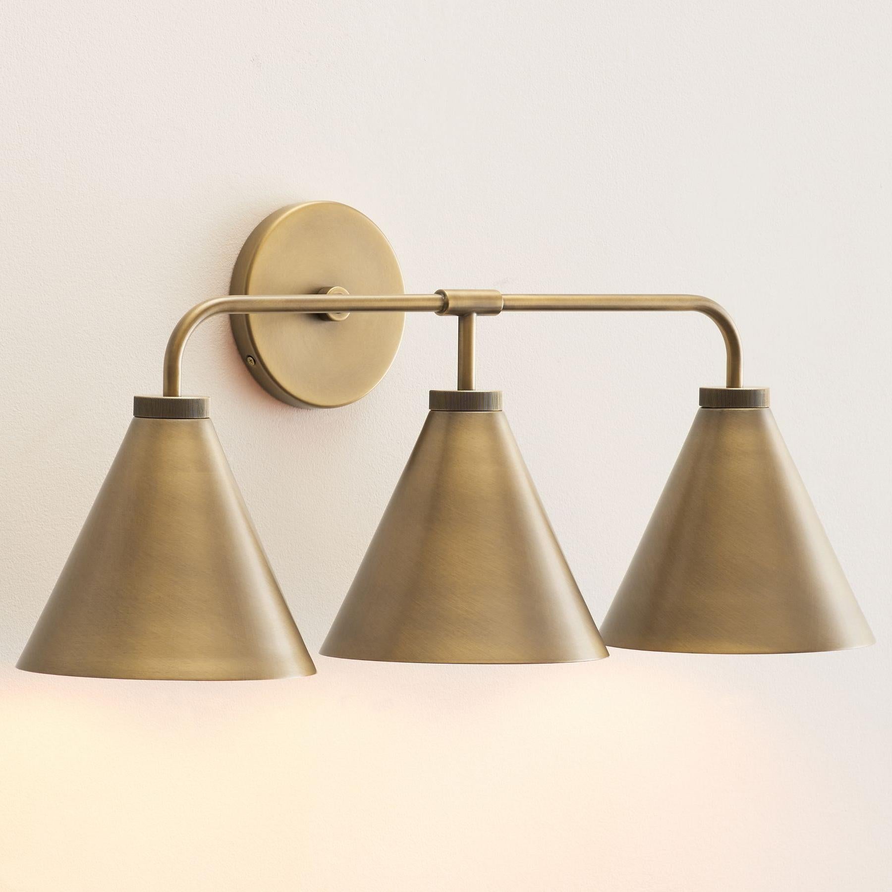 retro-sconce (7).webp__PID:2998a1dc-617e-4f3e-bf61-5df7663de2c9