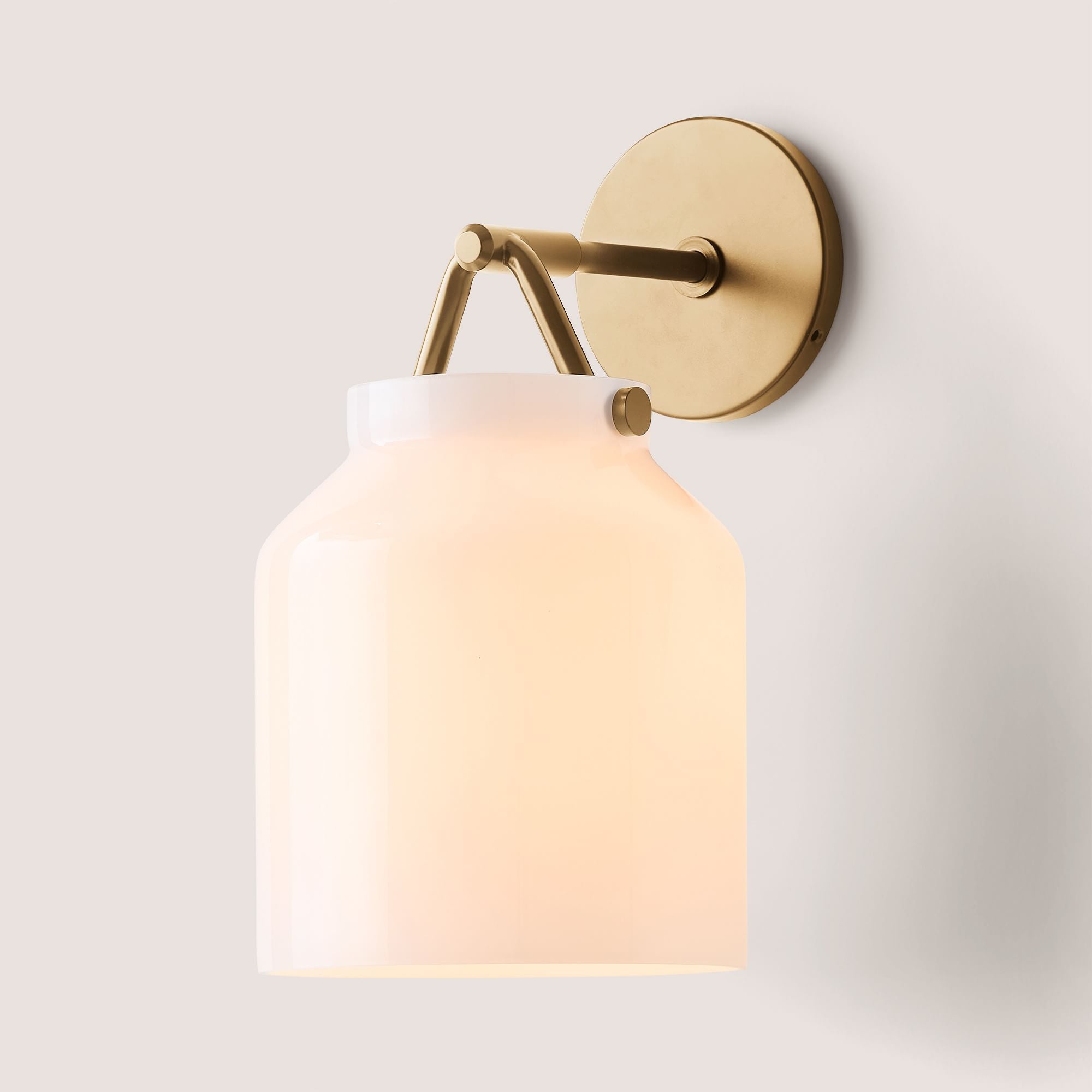 Nordic-Minimalist-Mondrian-Matte-Metal-Pendant-Light-Brass (2).webp__PID:8bb7c1fd-59ae-424c-9305-414706336c98