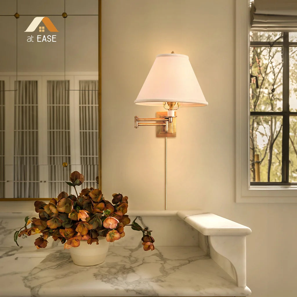 Arlington Wandleuchte mit Leinenschirm und Schwenkarm aus Metall 6.webp__PID:cbbbeba5-68c6-4292-aa6c-fc540711d2e1